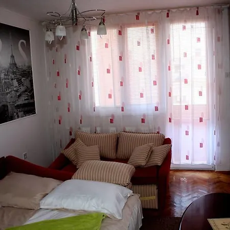 Apartman Centar *